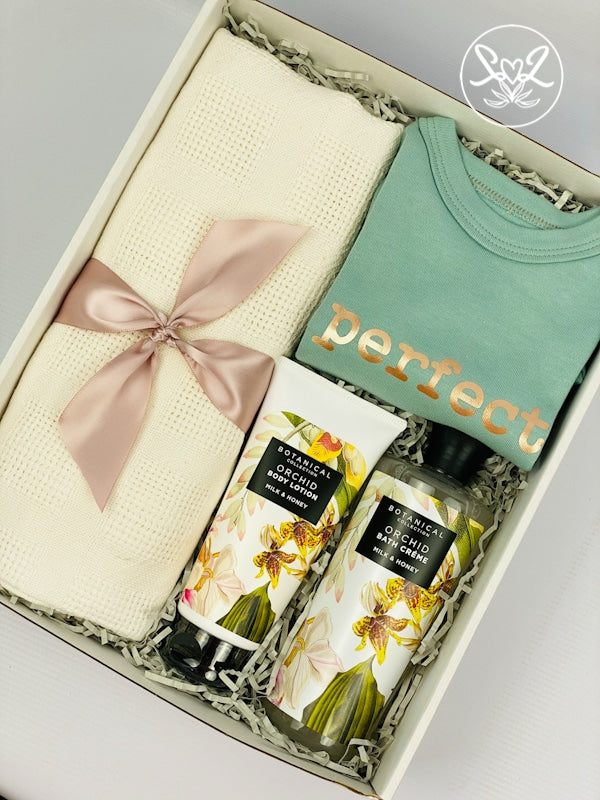 Mom And Baby Gift Box