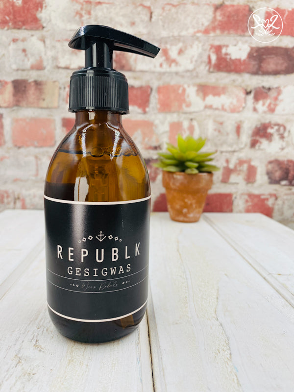 Republk Men's Face Wash (200ml)