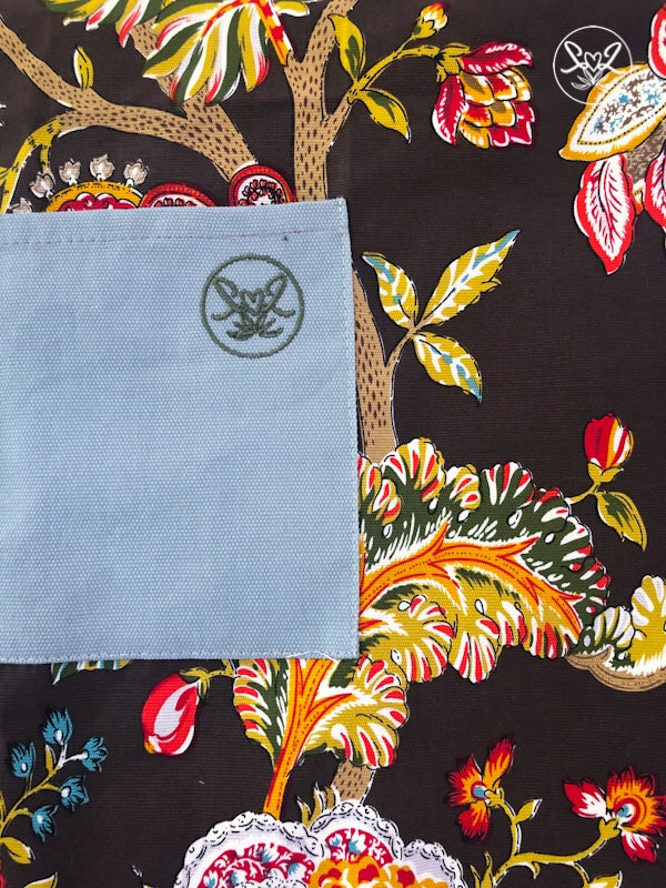 LuluLocal Aprons