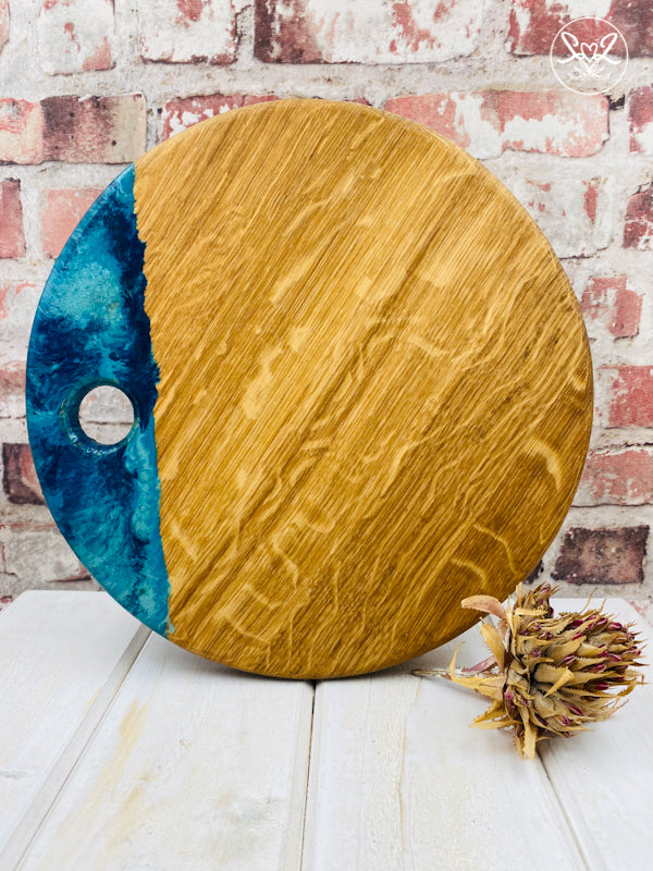 Kiewiet Oak & Resin Round Board
