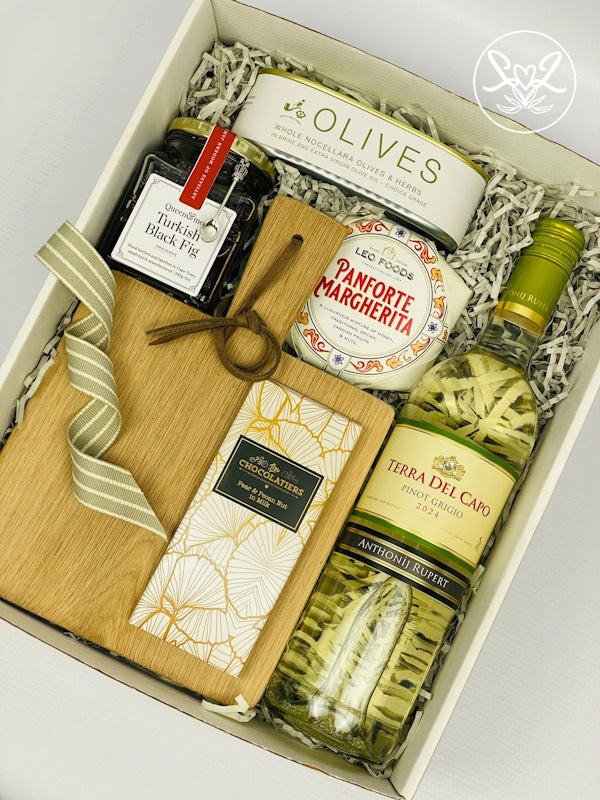 Wine & Olives Gift Box